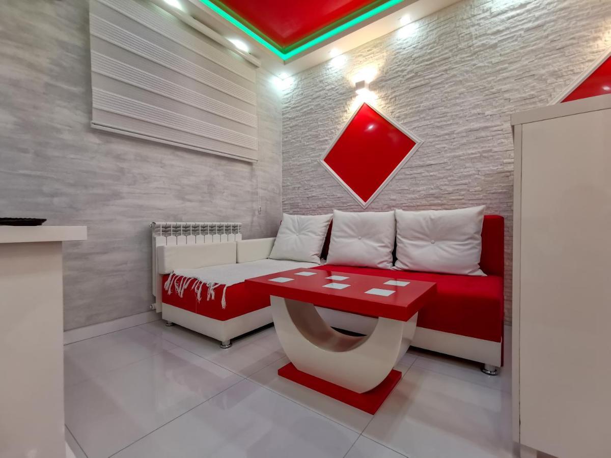 Spa Apartman Red Passion Apartment เบลเกรด ภายนอก รูปภาพ
