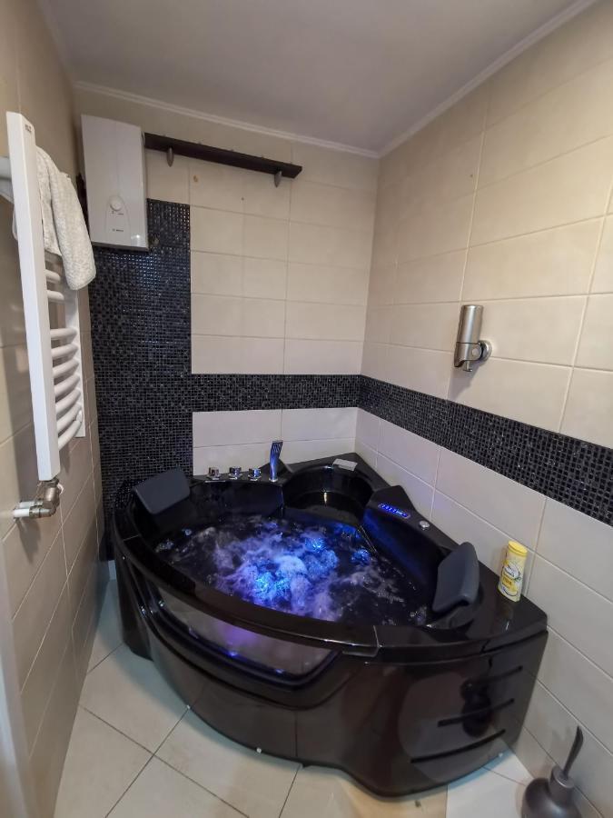 Spa Apartman Red Passion Apartment เบลเกรด ภายนอก รูปภาพ
